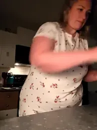 Canadian_BBW webcam model stream image