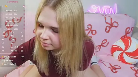 OdetteHarwick webcam stripchat model stream image