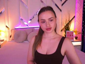 FloraGreys webcam model stream image