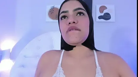 Umarani_ webcam model stream image