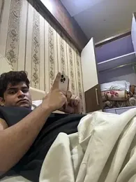 Vihaaanfucks webcam stripchat model stream image