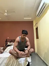 Vihaaanfucks webcam model stream image