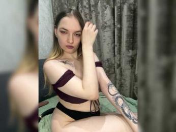 Davinaaa webcam bongacams model stream image