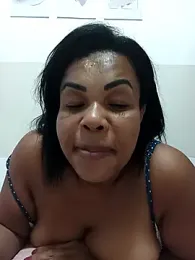 Gi_Denga webcam model stream image