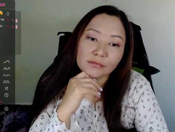 LisaAsianFlower webcam model stream image