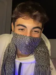 EyeContact22 webcam stripchat model stream image