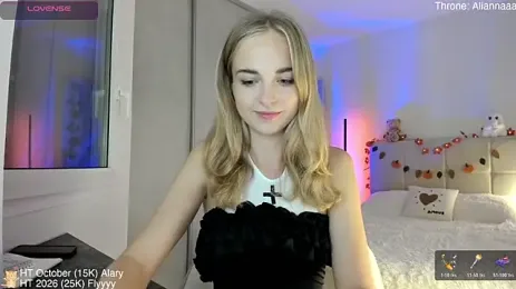 DreamAlianna webcam stripchat model stream image