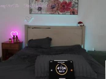 ari_lovexo webcam model stream image