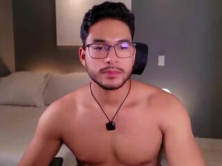 Lian Cruz webcam model stream image