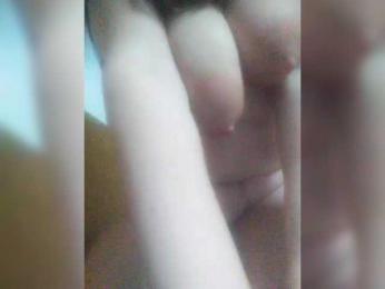 TenderBerry webcam model stream image