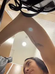 Holly_Play webcam stripchat model stream image