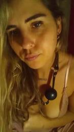 Emilyvuxa webcam model stream image