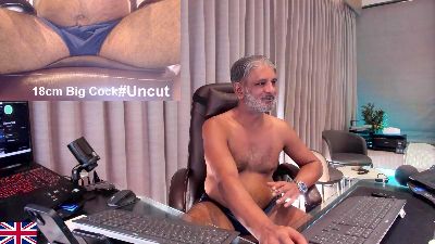 OnlineBossUK webcam model stream image