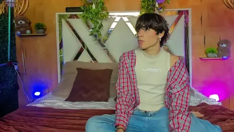 Max_gold webcam stripchat model stream image