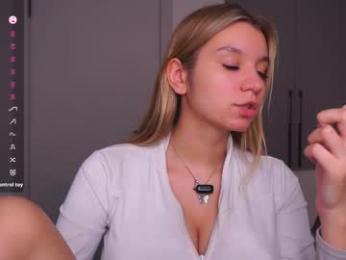 margarethowell webcam chaturbate model stream image