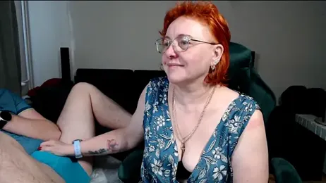 JoannaAndNeighbour webcam stripchat model stream image