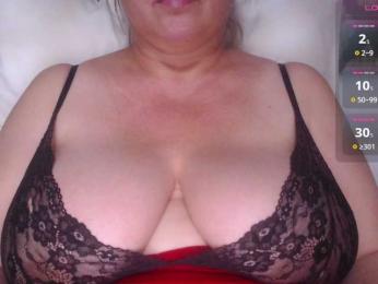 48Oksana webcam bongacams model stream image