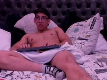 heteros_men webcam chaturbate model stream image
