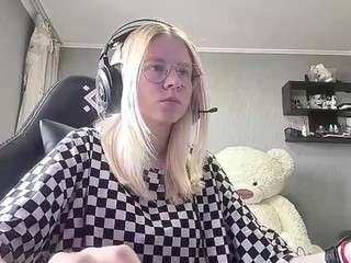 lorrianeleuga webcam model stream image