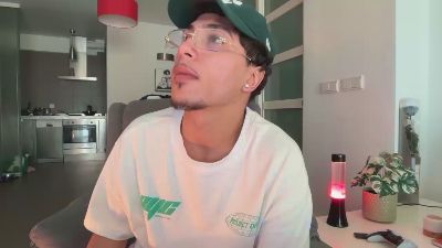 AmoElite webcam cam4 model stream image