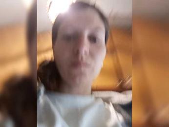 Malina25-1 webcam model stream image