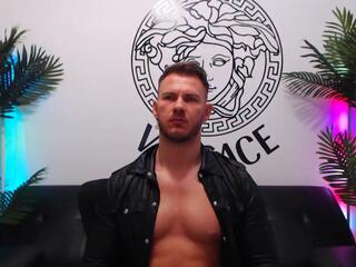 Marco Riciardo webcam flirt4free model stream image