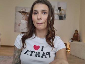 LennaGodess webcam bongacams model stream image