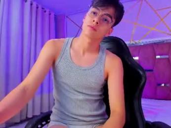 gerony_ webcam model stream image
