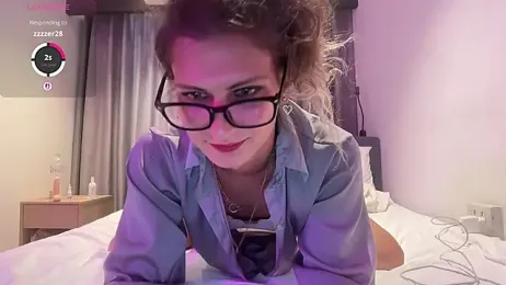 AlicePinkhead webcam model stream image