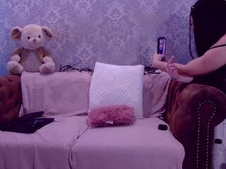 Amber William webcam model stream image