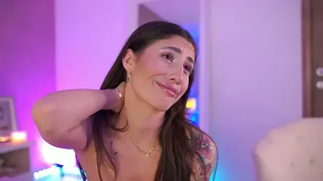 OhhAisha webcam model stream image