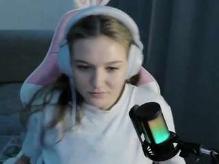 hermilatimperman webcam model stream image