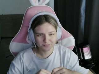 hermilatimperman webcam model stream image
