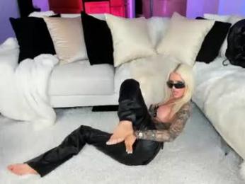 blonde_riderxxx webcam chaturbate model stream image