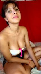 Apriilhot webcam cam4 model stream image