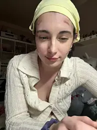 sexymelli18 webcam model stream image