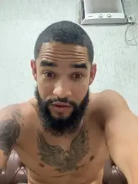ocaiiio webcam stripchat model stream image