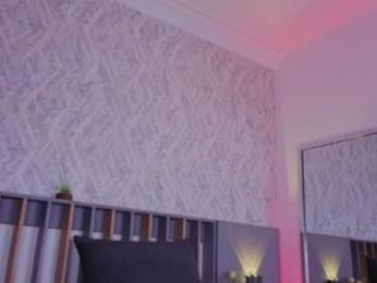 mia_oceann webcam model stream image