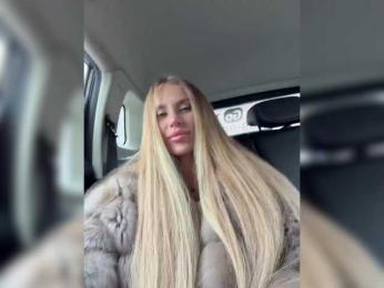 ALVUWKA webcam bongacams model stream image