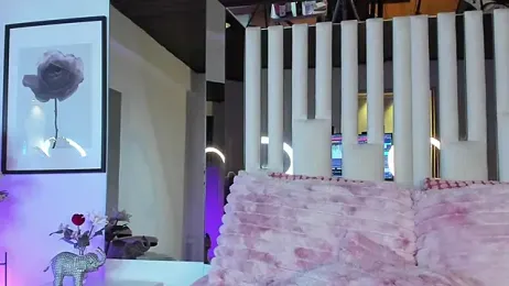 Cloee_Rainbow1 webcam model stream image