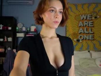 lottie_cutie webcam model stream image
