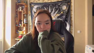 MelvinLum webcam model stream image