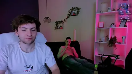 travis_wolf_ webcam model stream image