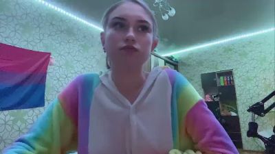 VictoriaTomey webcam model stream image