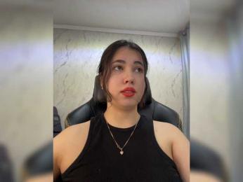 diaralan webcam bongacams model stream image
