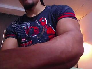 Teddy Fit webcam model stream image