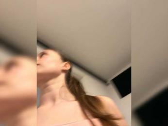 Kisacka webcam model stream image