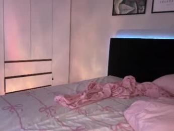 myshowy webcam model stream image