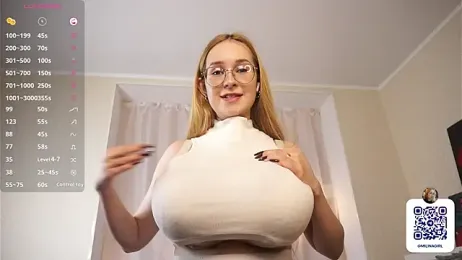 SallyDeniken webcam stripchat model stream image