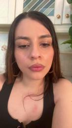 LeilaGrande webcam cam4 model stream image